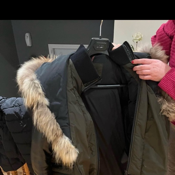 ARCTIC NORTH JACKET with real fur , in great condition, very warm for the winter - Picture 3 of 6